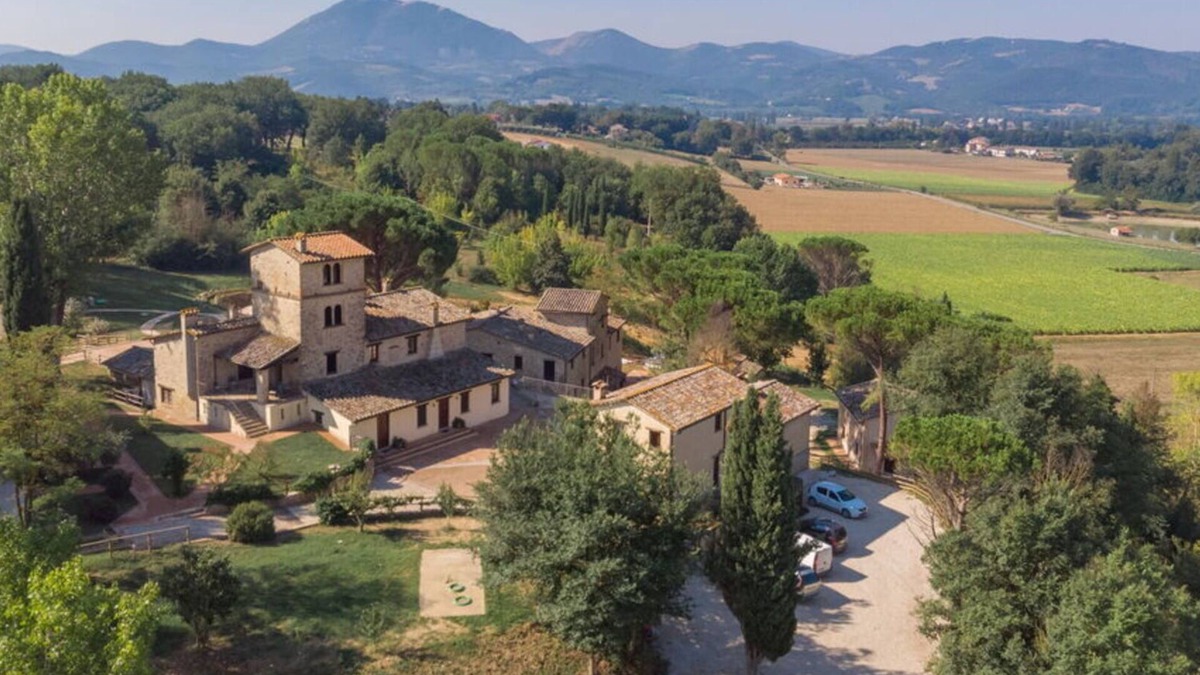 Montone Other | Country Resort in Montone with 1 bedrooms sleeps 3