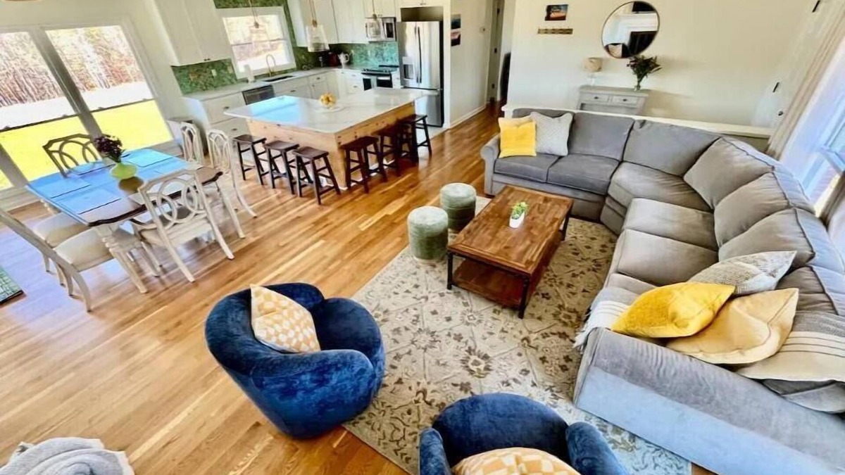 Massies Mill House | Country retreat w. mountain views + river access