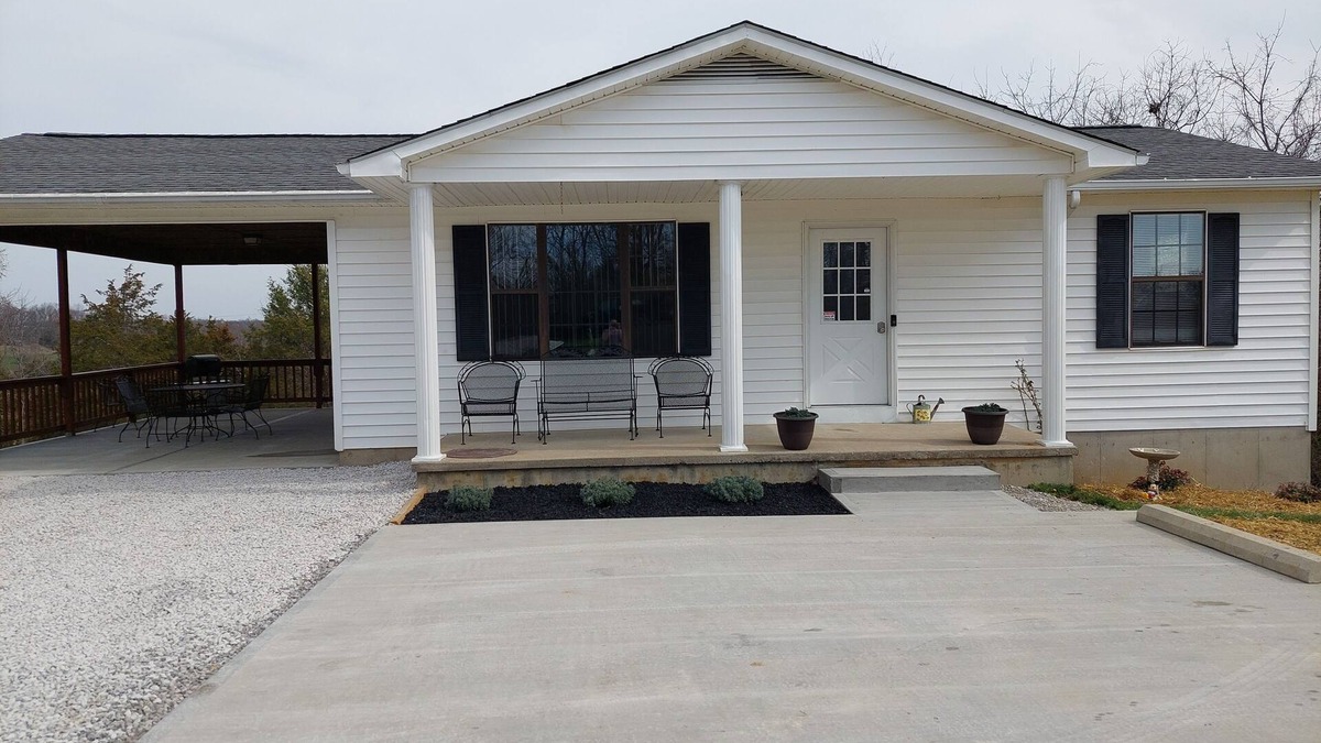 Williamstown House | Country Roads