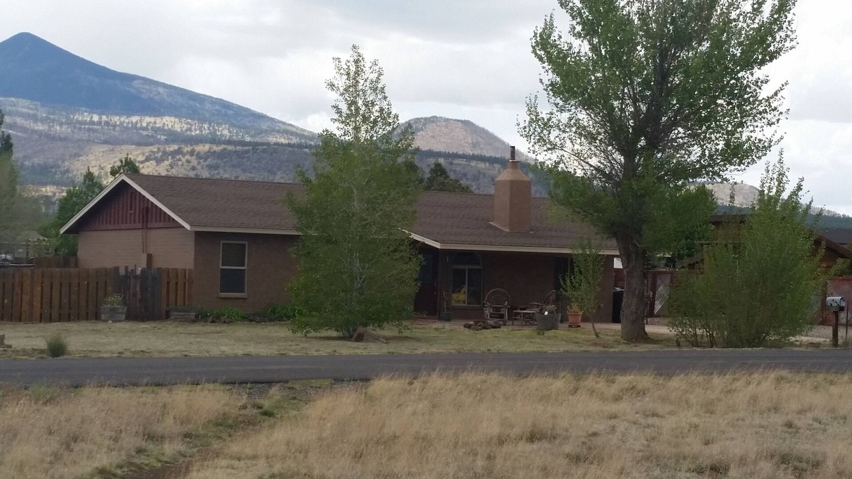 Flagstaff House | Country setting, mountain views, hot tub, next to forest and minutes from town
