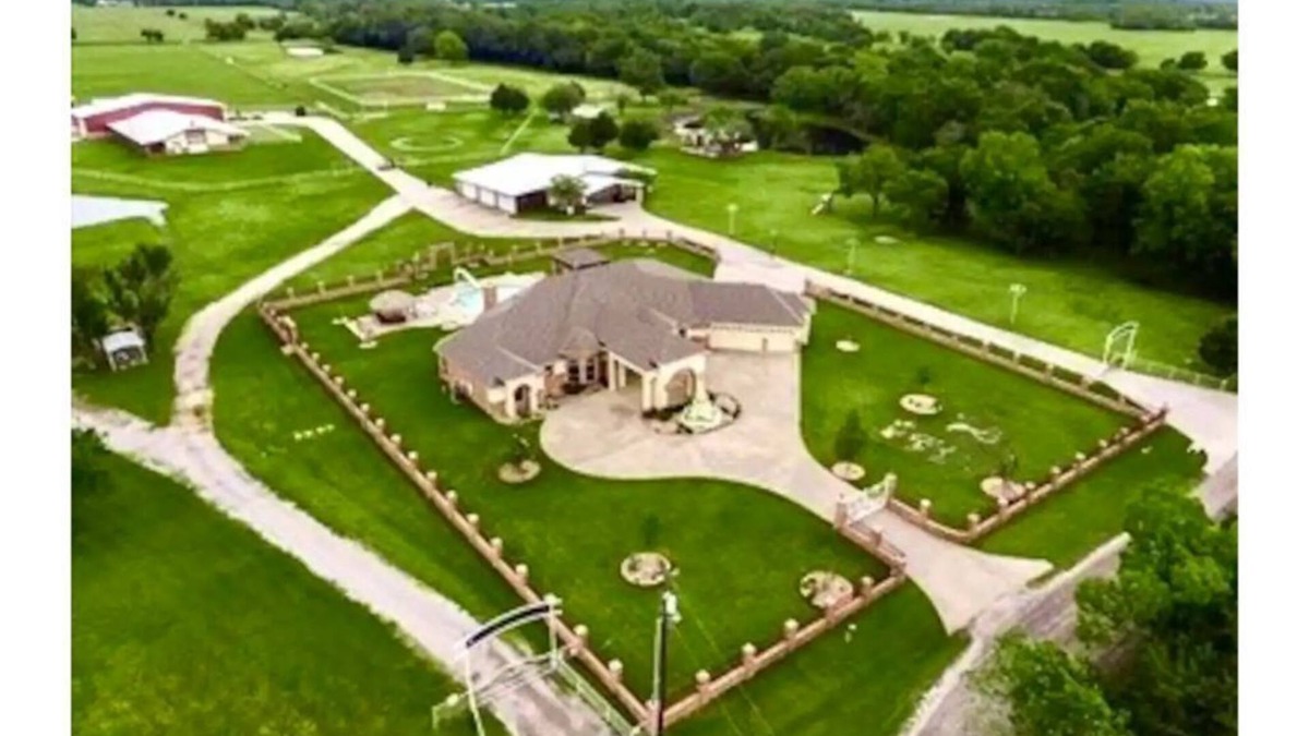 Gober House | Country Side Spacious ranch home