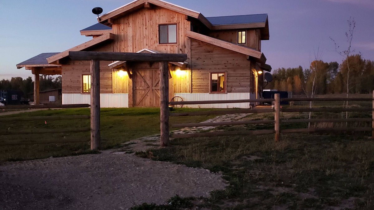 Felt House | Country style guest house with Teton views