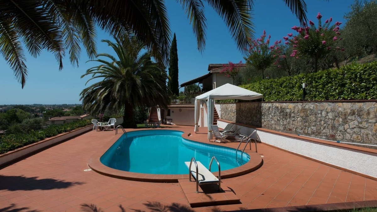 Camaiore Villa | Country villa near the sea with swimming pool