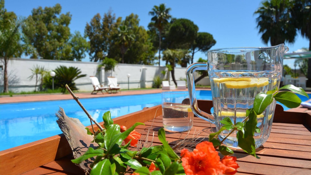 Il Monte Villa | Country villa with private pool,tennis court five minutes from the sea