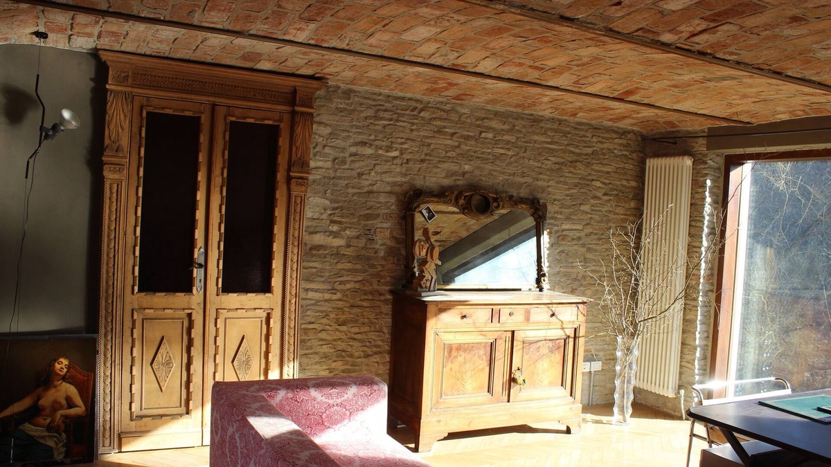 Cassinasco House | COUNTRYHOUSE with gym, soccer field and big swimming-pool (16 meters for 4)