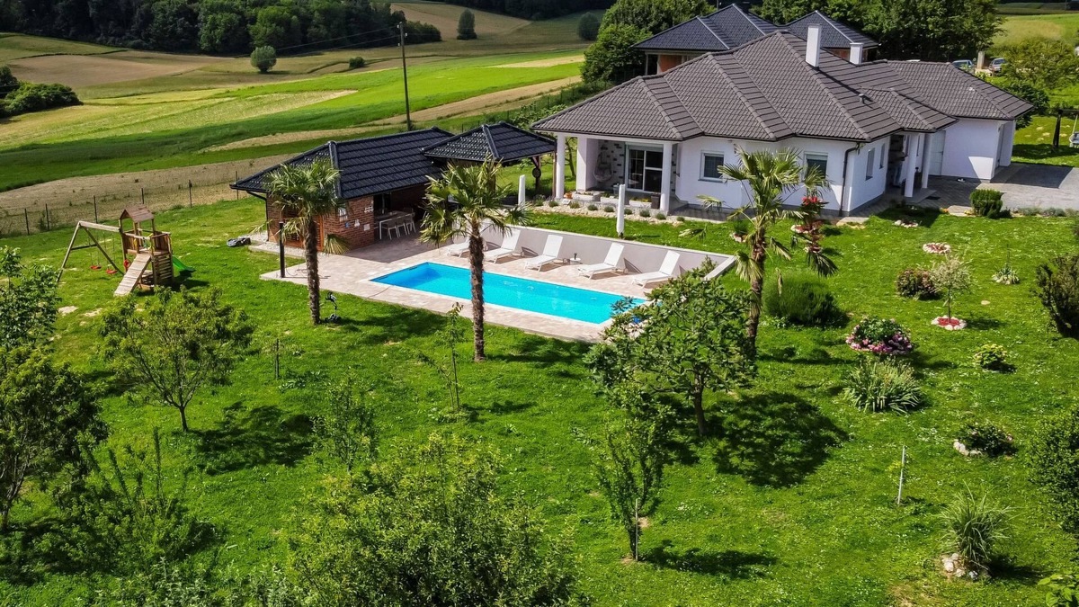Municipality of Krizevci House | Countryside estate by Interhome