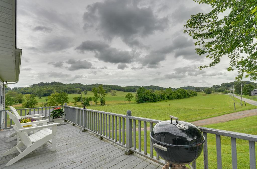 Greeneville House | Countryside Hideaway in Greeneville with Fire Pit!