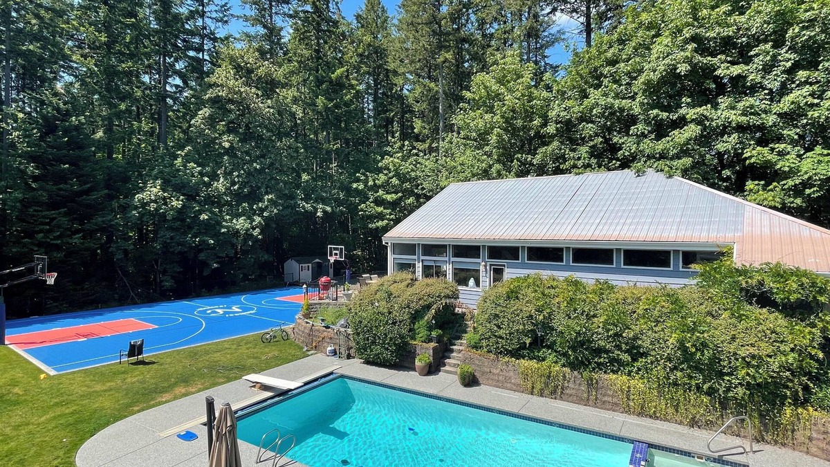 Stafford - Tualatin Valley House | Countryside pet-friendly bungalow with a pool, just 20 minutes from Portland