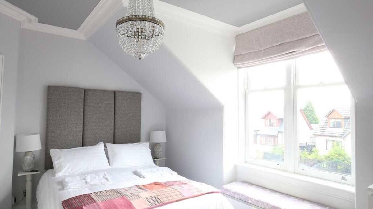 Boat of Garten Apartment | Couples retreat in charming village near Aviemore
