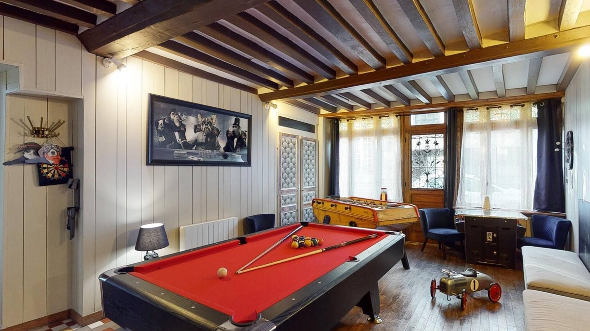 Villedieu-les-Poeles Cottage | Cour du paradis 8 pers : billiards, baby, 30 min sea