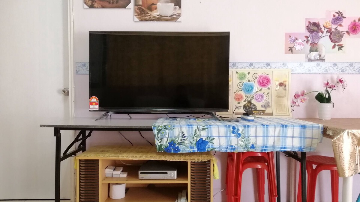 Kampung Sembulan Baru House | Court of Mercy Homestay