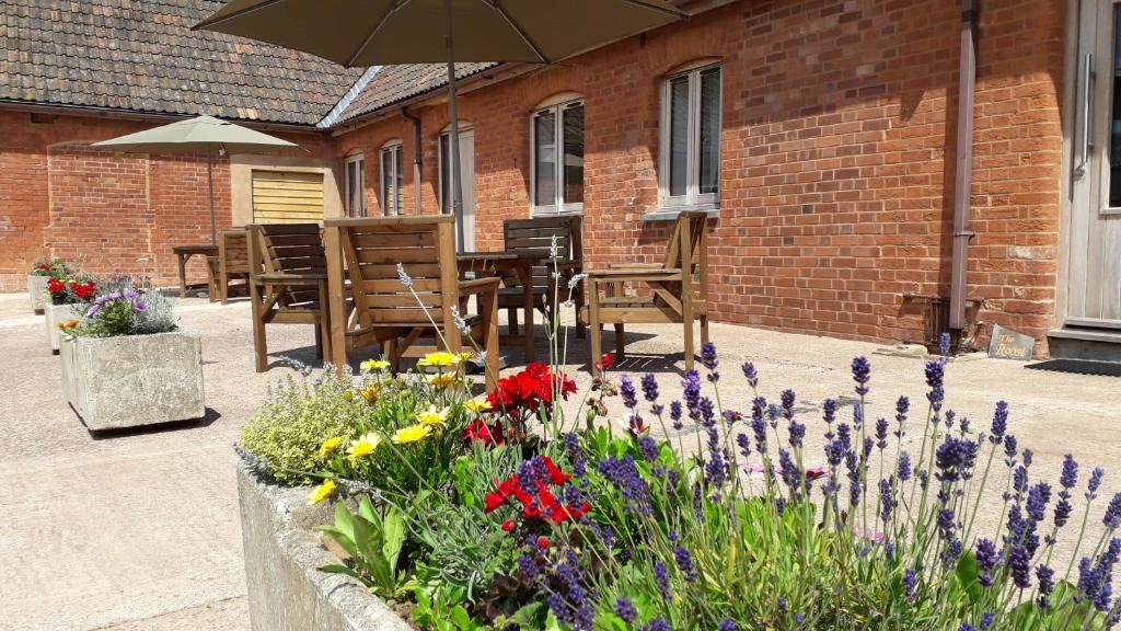 Clyst Saint George Apartment | Courtbrook Farm Apartments