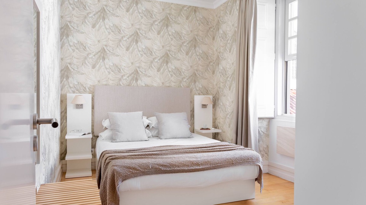 Sacramento Apartment | Courtesy Chiado CHARMING & ROMANTIC