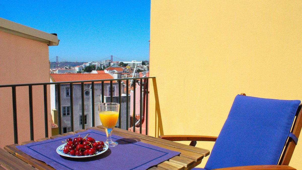 Merces Apartment | Courtesy Principe Real, HIDDEN TERRACE, LISBON VIEWS