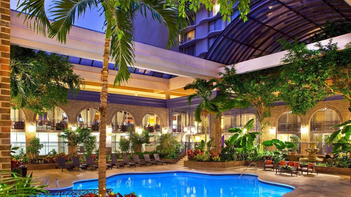 Peachtree Center Hotel | Courtland Grand Hotel, Trademark Collection by Wyndham