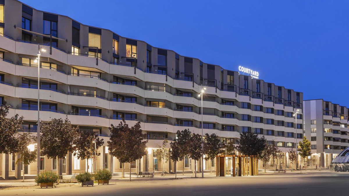 Biel Hotel | Courtyard By Marriott Biel/Bienne
