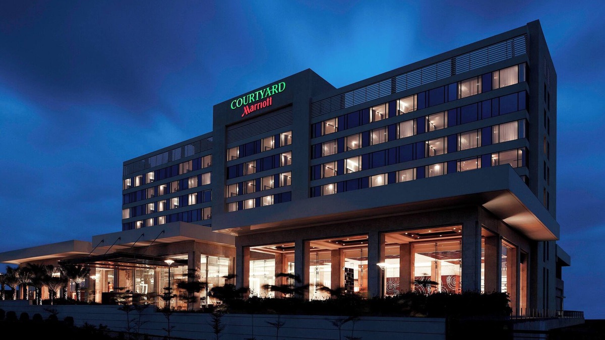 Khalumbre Hotel | Courtyard by Marriott Pune Chakan