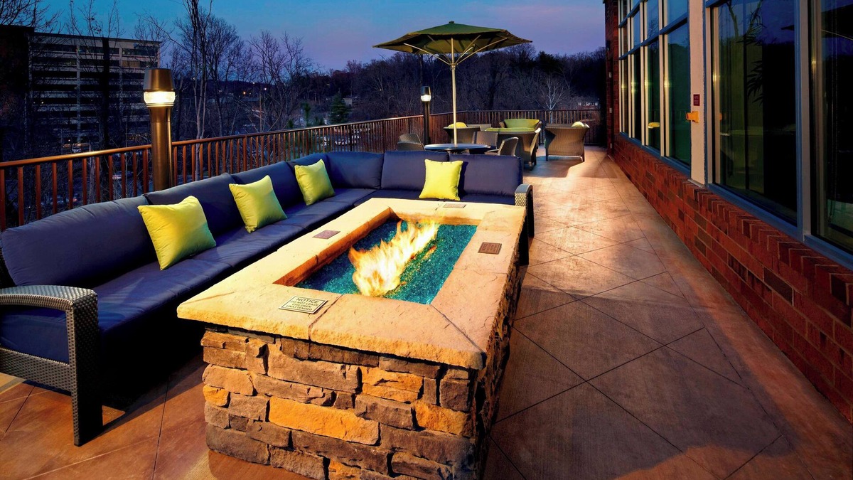 Knoxville Hotel | Courtyard by Marriott Knoxville West/Bearden