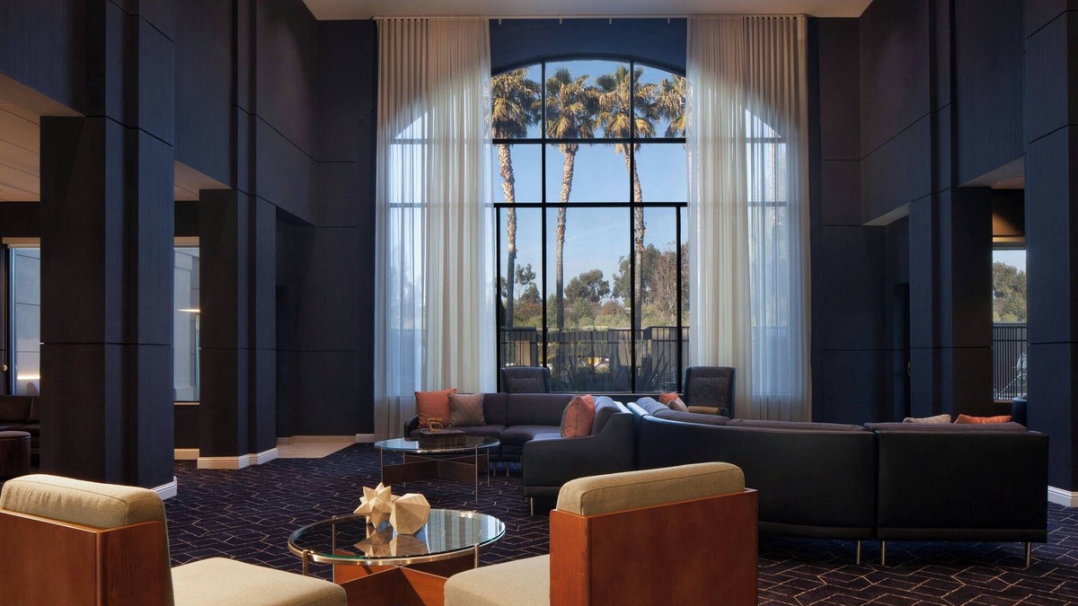 Newark Hotel | Courtyard by Marriott Newark Silicon Valley