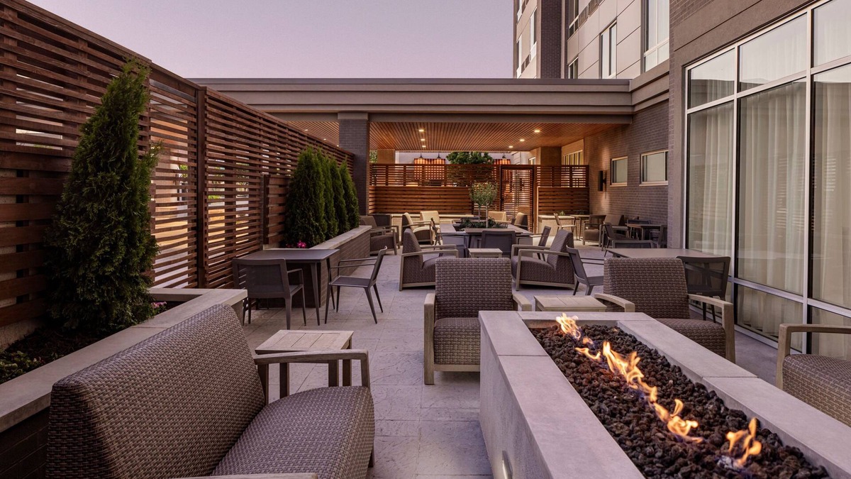 Hillcrest Hotel | Courtyard by Marriott Orem University Place