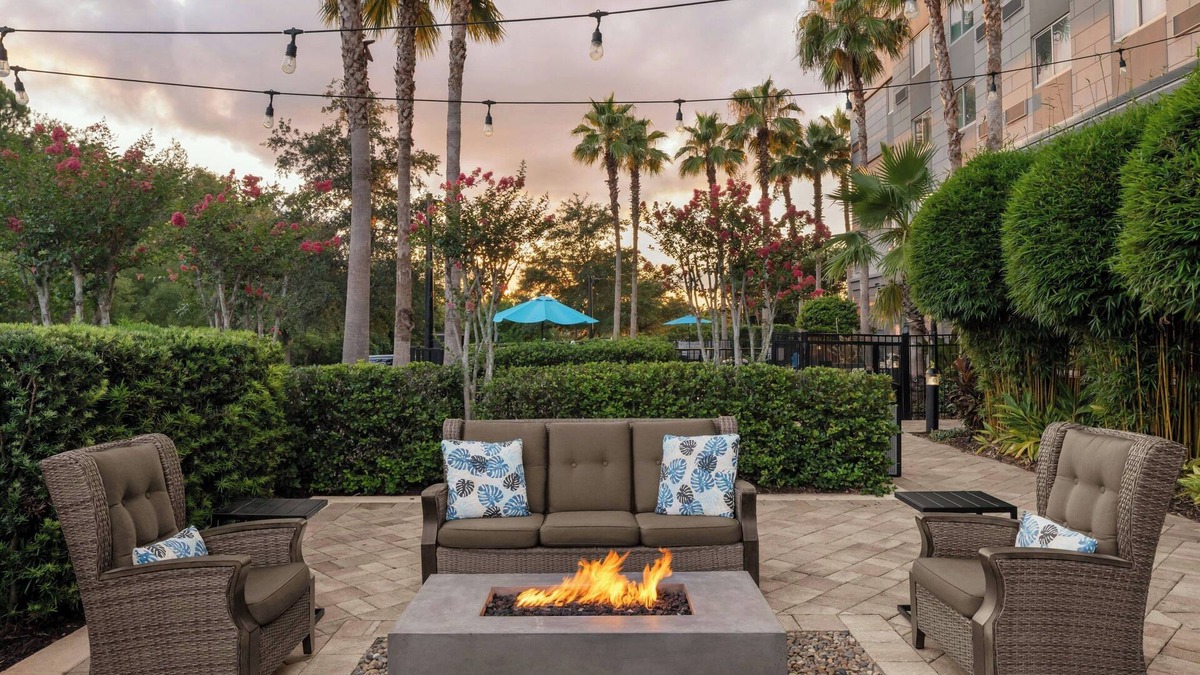 Orlando Hotel | Courtyard by Marriott Orlando South/Grande Lakes Area