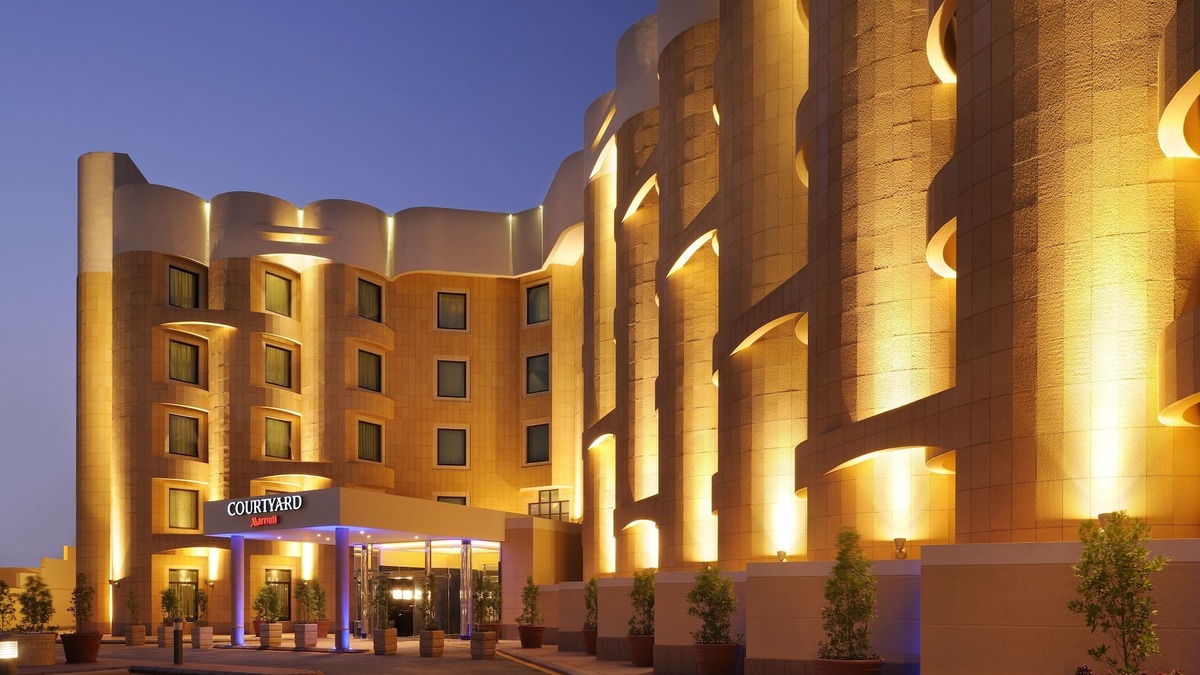 Diplomatic Quarter Hotel | Courtyard by Marriott Riyadh Diplomatic Quarter