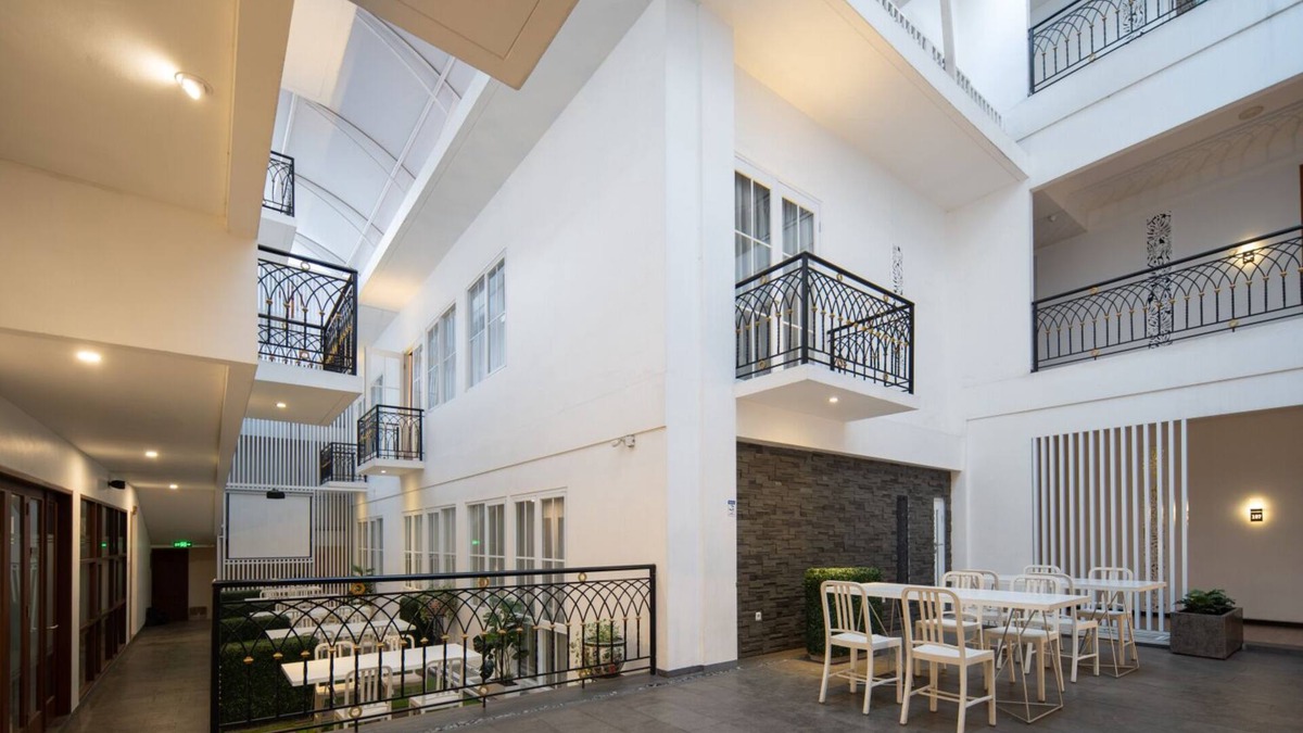 Kalimalang Hotel | Cove Bening Boutique (Syariah)