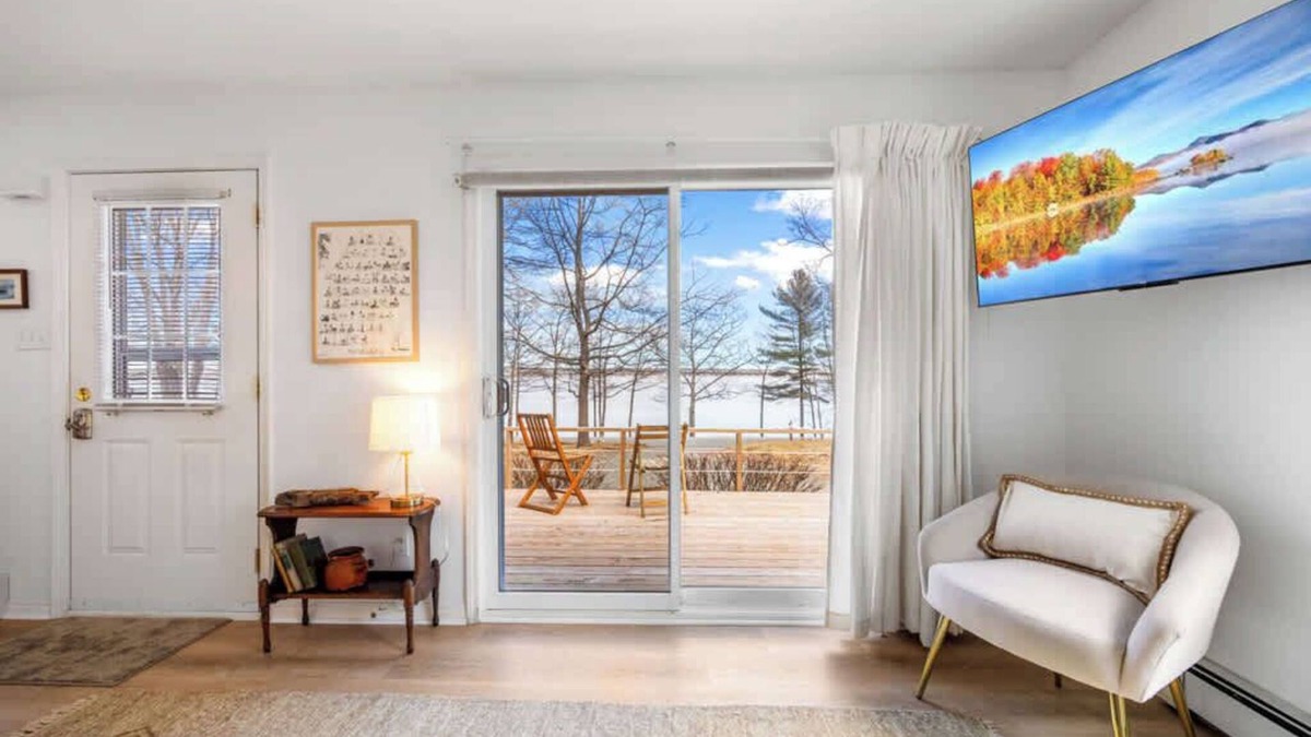 Surry House | Cove & Cottage at Newbury Neck
