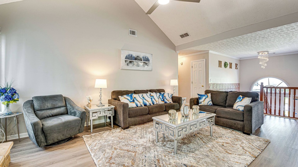 Covington House | Covington Abode < 30 Mi to Stone Mtn Park!