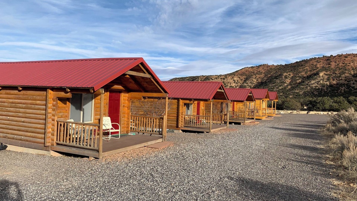 Torrey Cabin | Cowboy Cabin