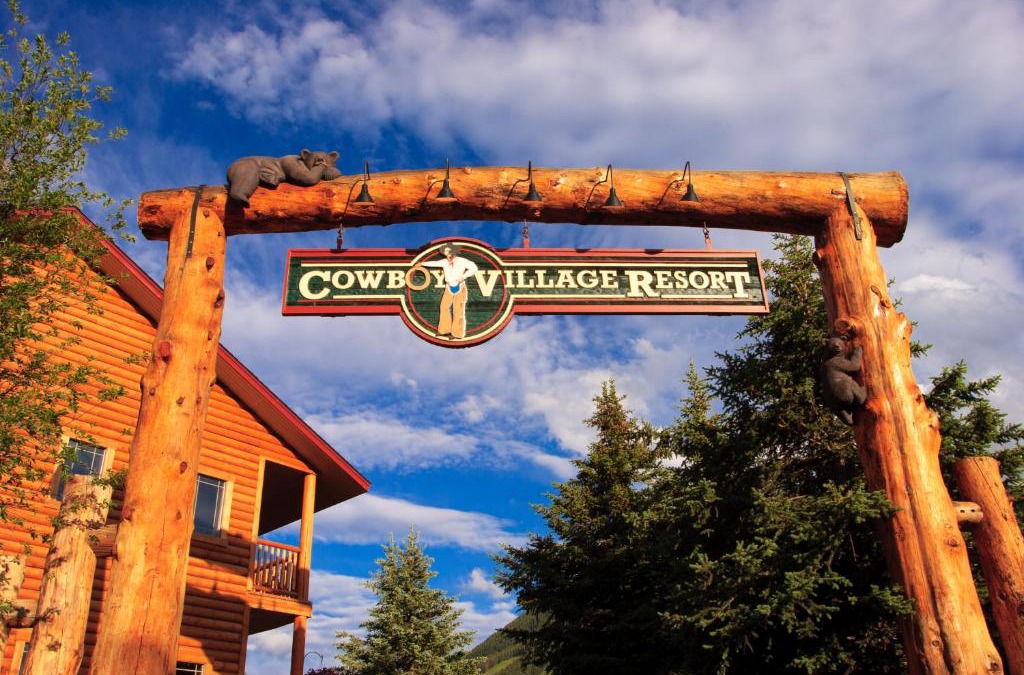 Jackson Cabin | Cowboy Village Resort
