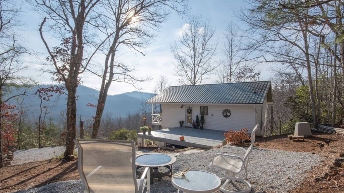 Franklin Cabin | Cowee Cliff House