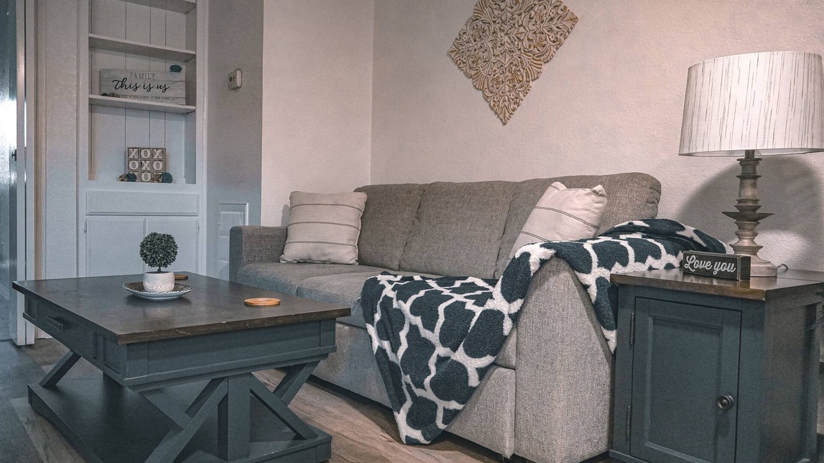 Pumpkin Center Condo | Cozy 1 Bed 1 Bathroom Private Condo