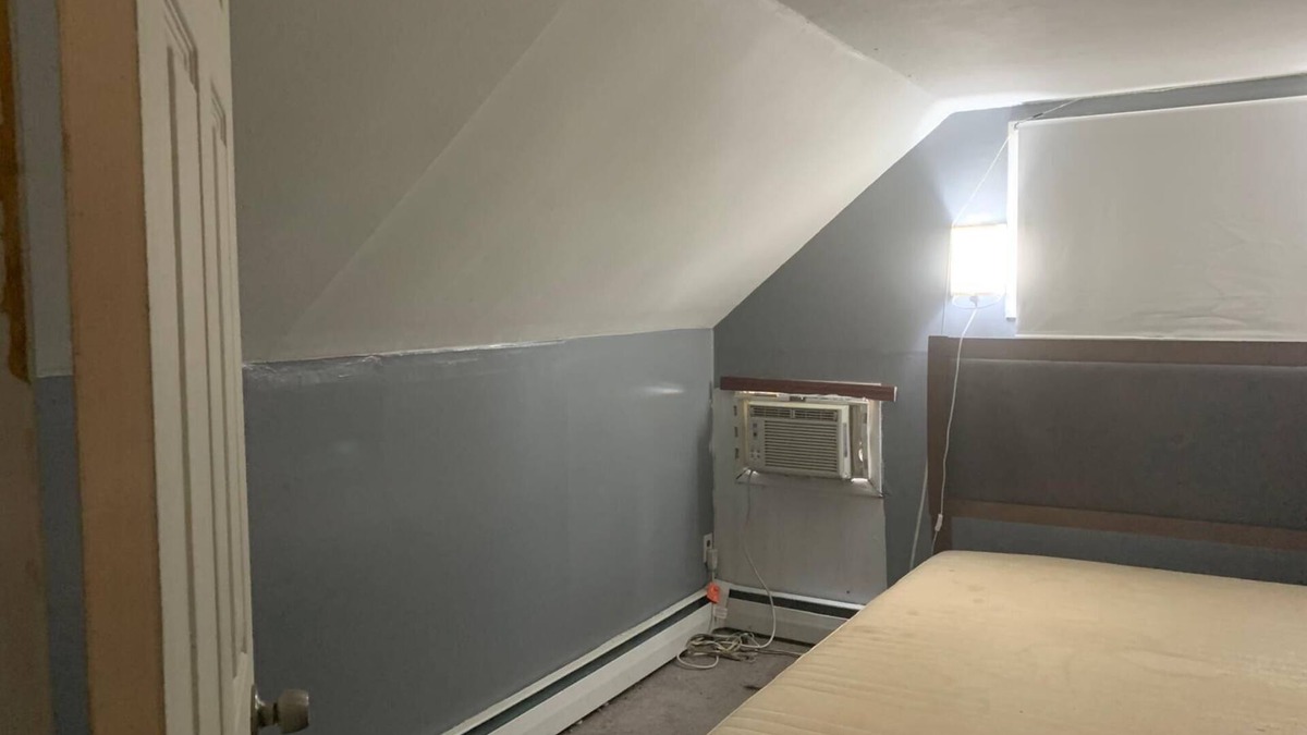 North Babylon Apartment | Cozy 1-bedroom apartment with WiFi, AC in peaceful North Babylon
