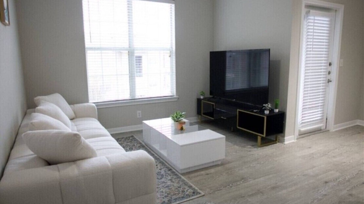 Alden Bridge Apartment | Cozy 1-bedroom apartment in fabulous Magnolia with AC, WiFi