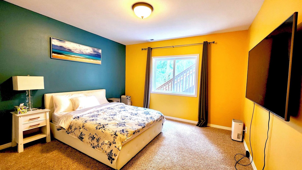 Martha Lake Apartment | Cozy 1-bedroom apartment in charming Mill Creek/Bothell