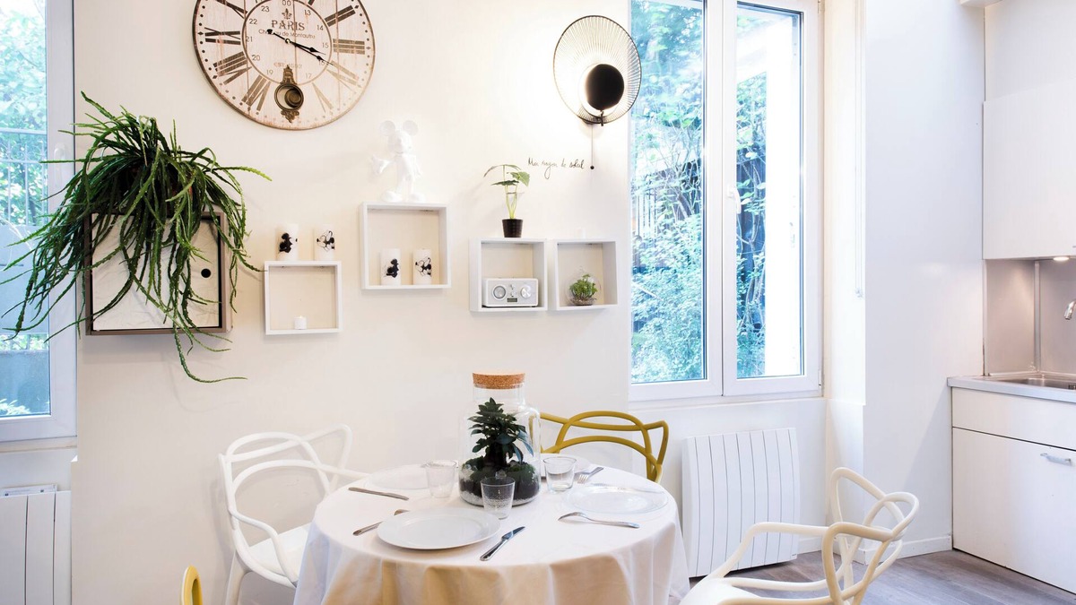 Montparnasse Apartment | Cozy 1-bedroom apartment in enchanting Paris with WiFi