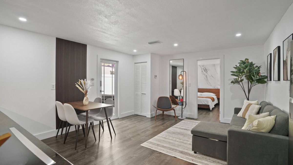 Tamiami Apartment | Cozy 1-bedroom apartment in Prima location Miami up to 4 guests