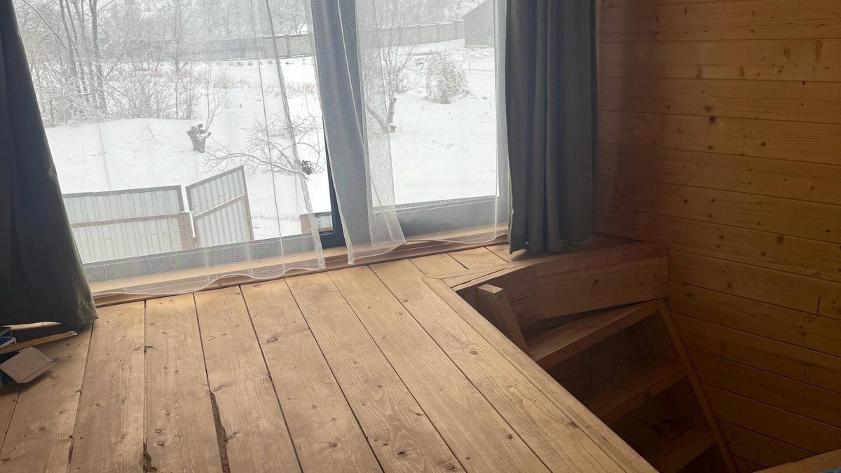 Almaty Ski Chalet | Cozy 1-bedroom chalet with AC, WiFi in lovely Almaty with city and Mountain View