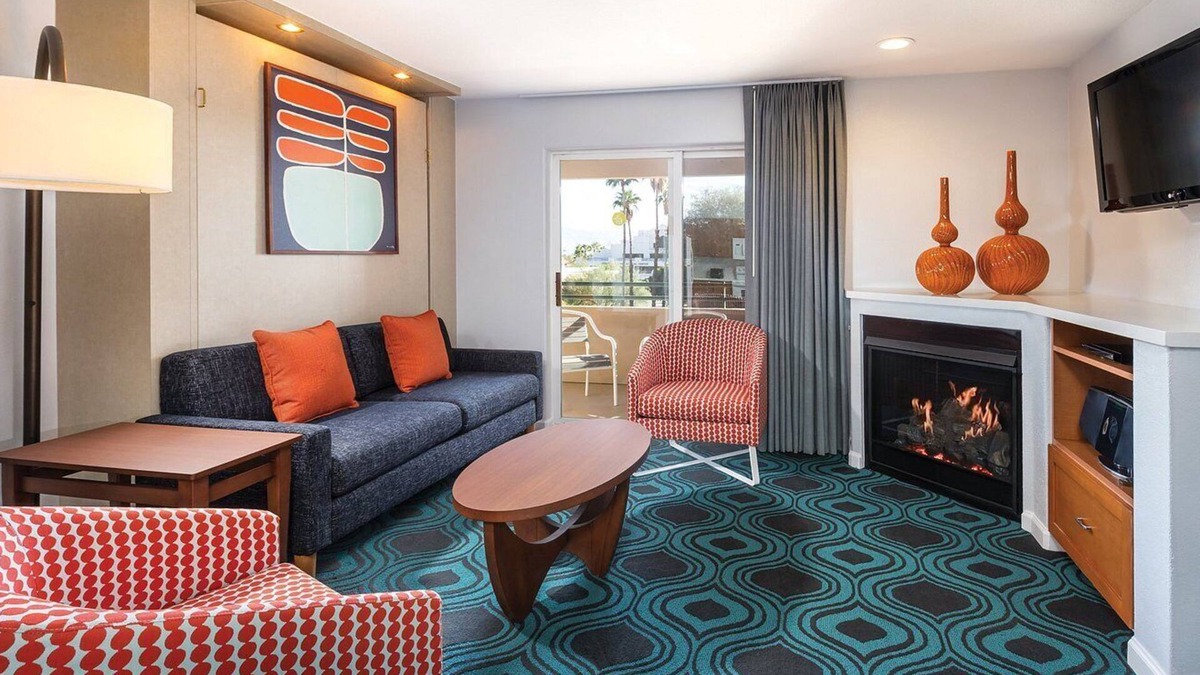 Old Las Palmas Resort | Cozy 1-bedroom resort with AC, fitness room & pool in beautiful Palm Springs