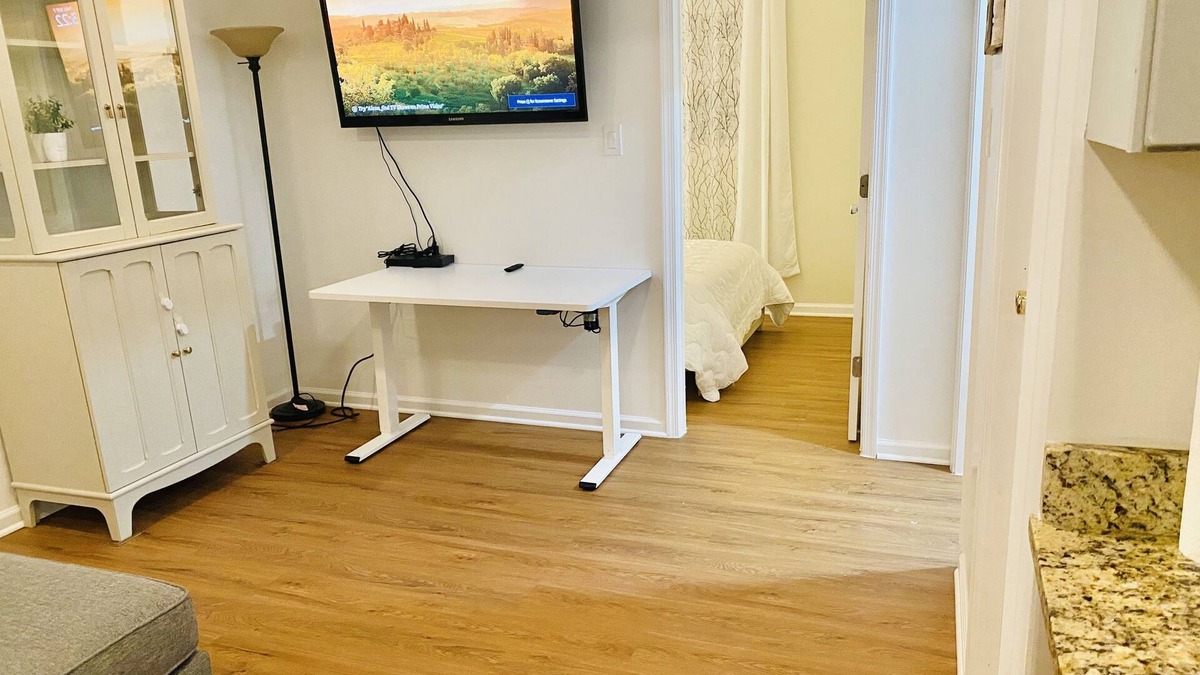 Franconia House | Cozy 1-bedroom unit in amazing Alexandria