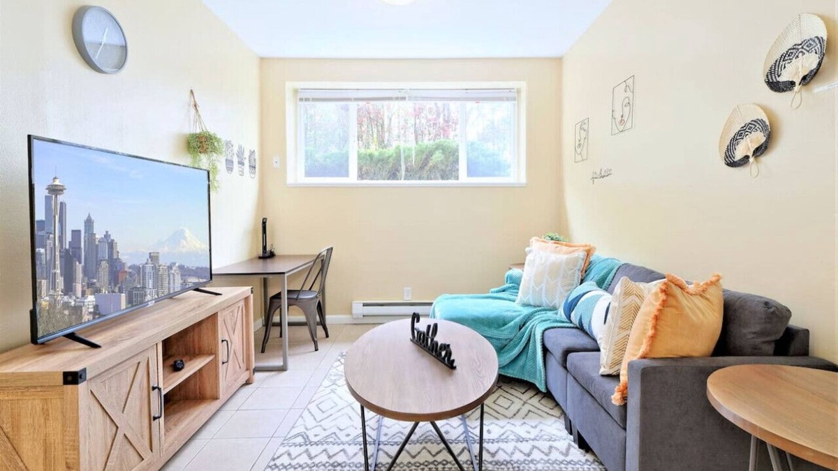 Highline Apartment | Cozy 1b1b APT#5 BD37 @S Seattle | Close to Airport
