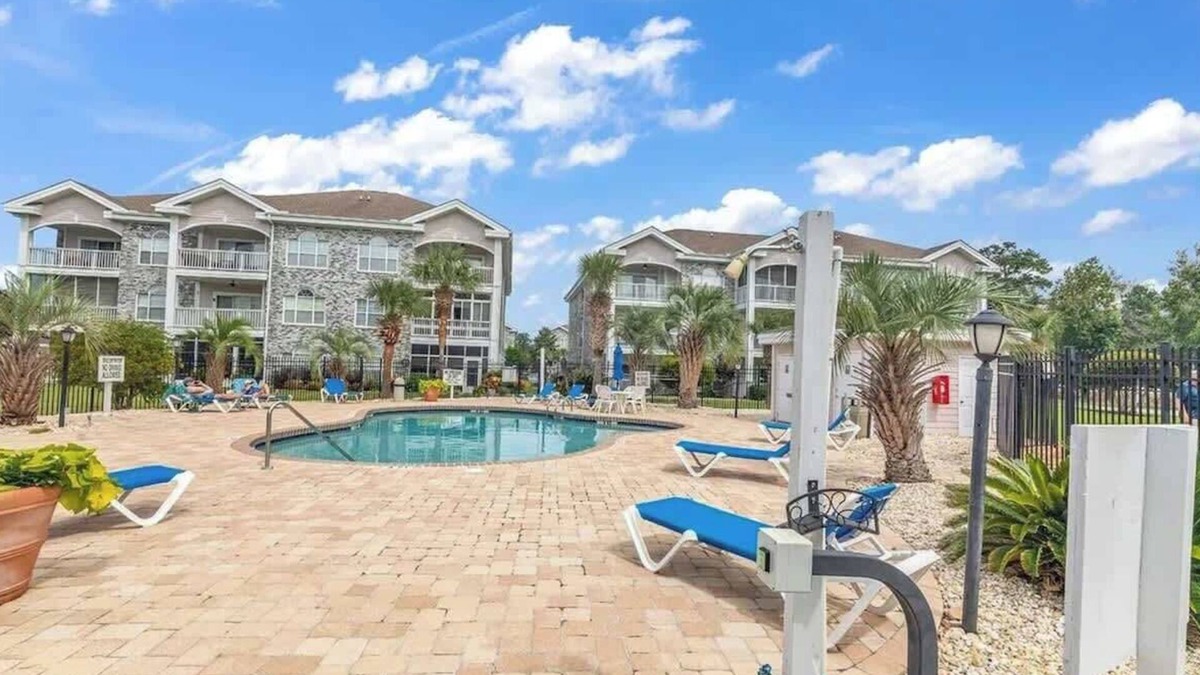 Central Myrtle Beach Apartment | Cozy 1BR Condo | 5 Min to Beach | First-Floor
