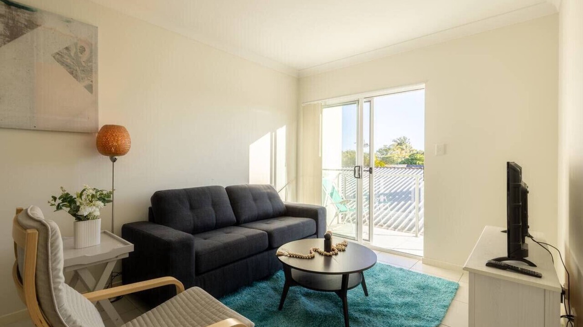 Springwood Apartment | Cozy 1BR Unit in Springwood Great Location Parking