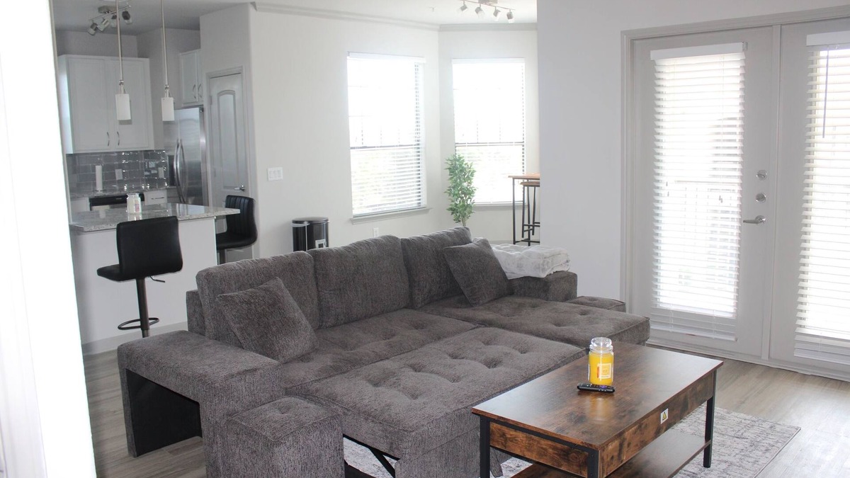 Clodine Apartment | Cozy 2 Bed