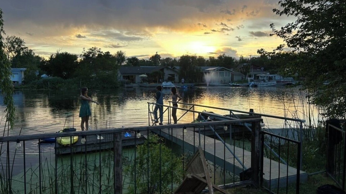 Lakeport House | Cozy 2-bedroom, 2-bath house on the waterfront in Lakeport with your own dock!