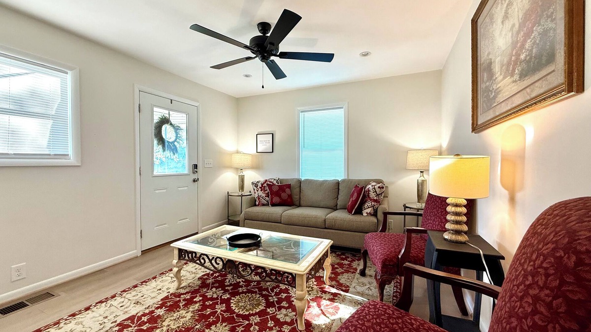 Saginaw Apartment | Cozy 2-bedroom apartment in tranquil Alabaster