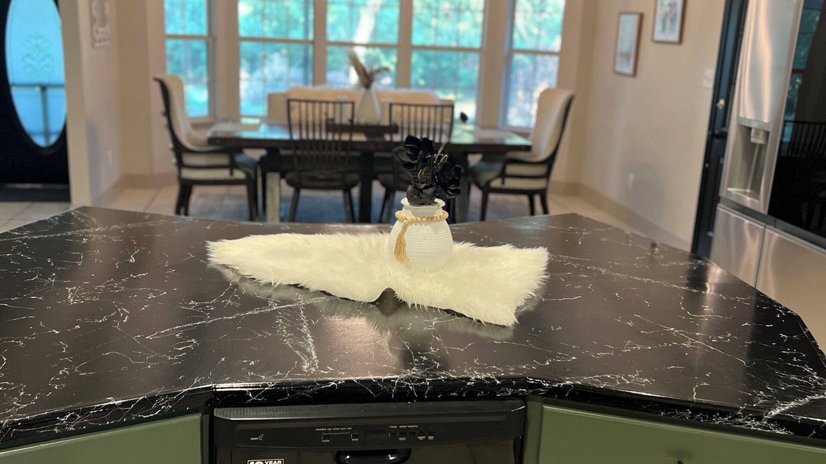 Thackerville House | Cozy 2-bedroom house in Thackerville, OK just minutes from Winstar World Casino.