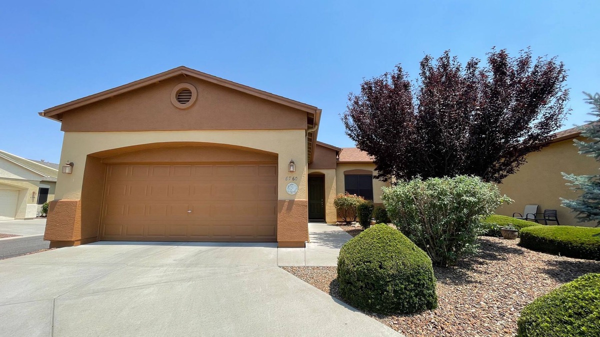 Granville House | Cozy 2-bedroom house in charming Prescott Valley with AC