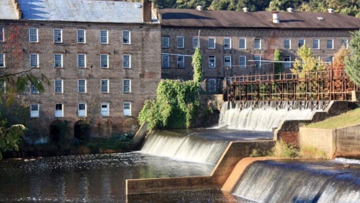 Prattville Apartment | Cozy 2BR/ 2B minutes away from the Prattville Center